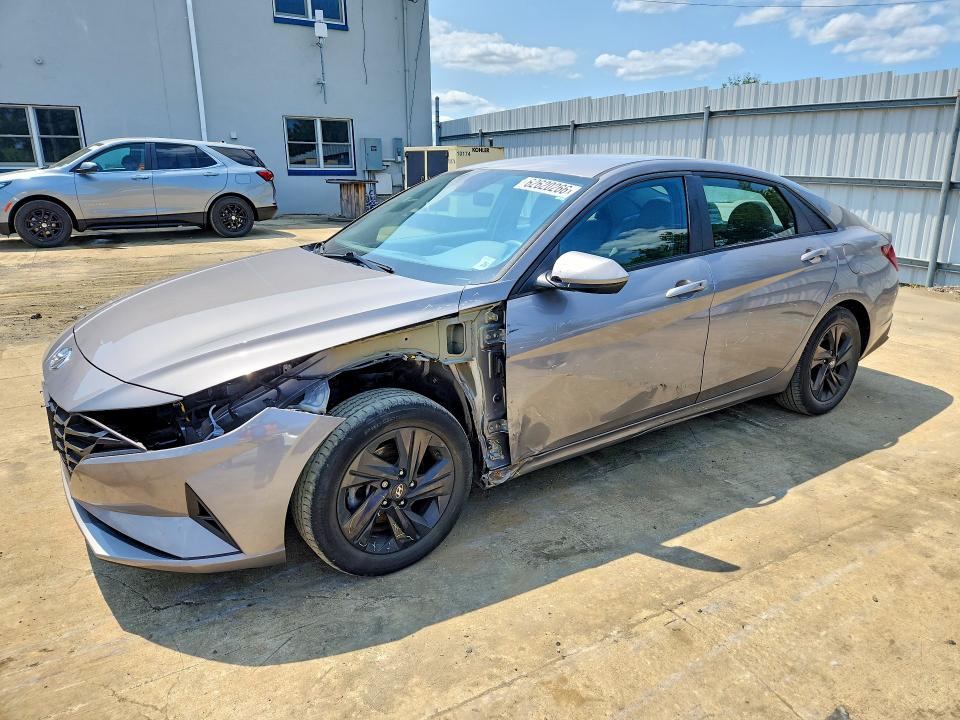 HYUNDAI ELANTRA 2021 с VIN KMHLS4AG4MU189868 - Снимка от търг
