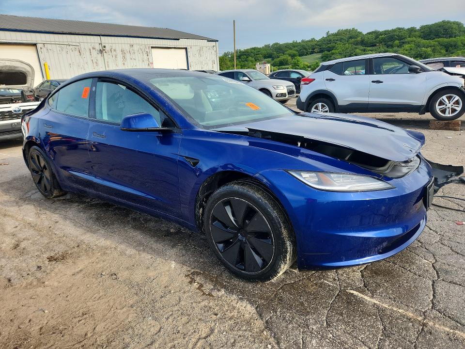 Photo 4 from auction – 2025 TESLA MODEL 3 with VIN 5YJ3E1EAXSF038068