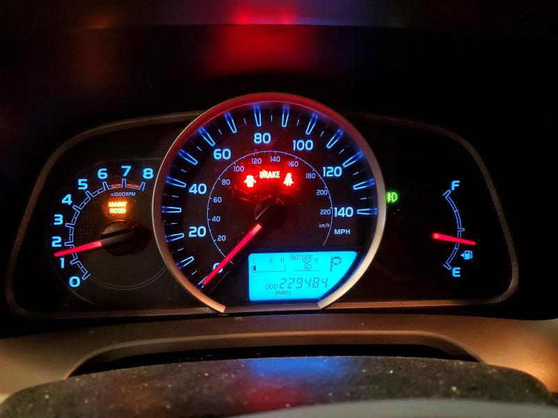 Photo 9 from auction – 2014 TOYOTA RAV4 with VIN JTMRFREV6ED075509