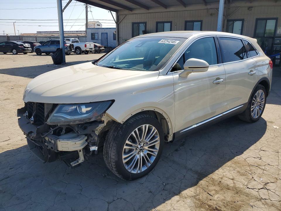 LINCOLN MKX 2018 with VIN 2LMPJ6LR3JBL40817 - Photo from auction