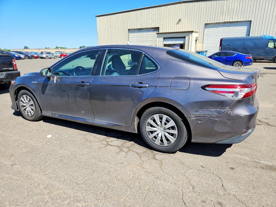 Photo 2 from auction – 2020 TOYOTA CAMRY with VIN 4T1C31AK7LU013654
