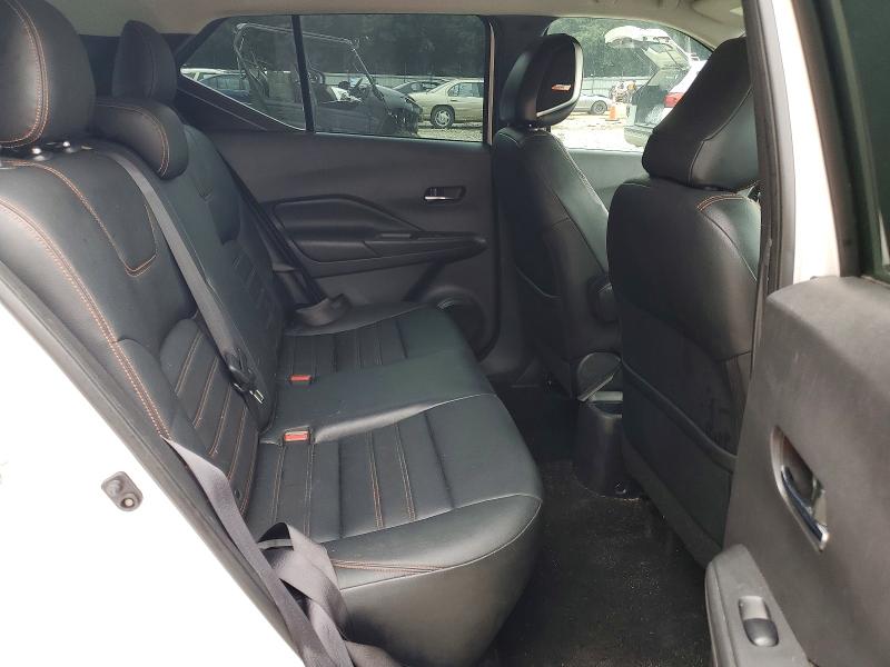 Zdjęcie 10 z aukcji – 2019 NISSAN KICKS z VIN 3N1CP5CU2KL525932