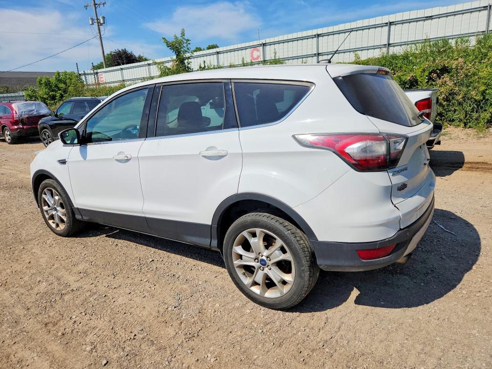 Photo 2 from auction – 2017 FORD ESCAPE with VIN 1FMCU0GD0HUB16728