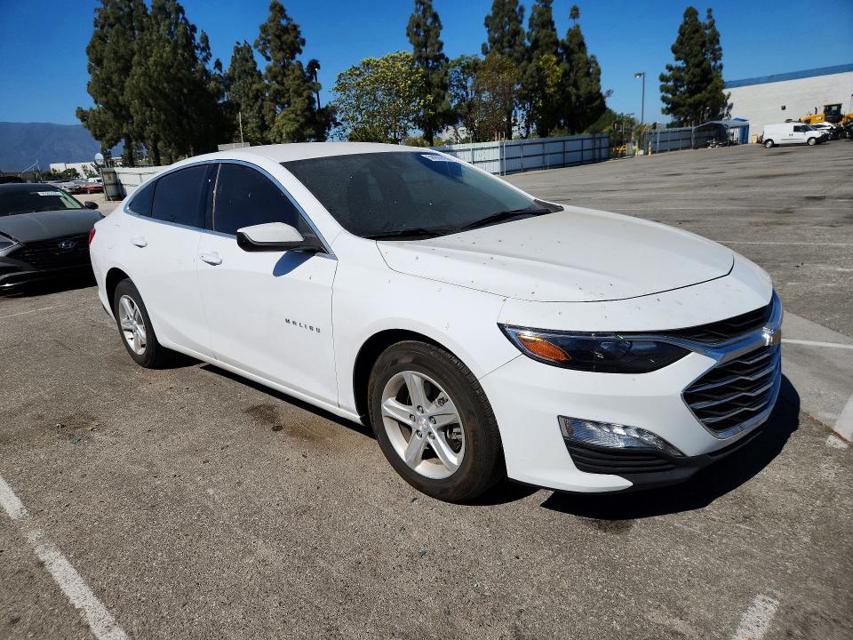 Photo 4 from auction – 2024 CHEVROLET MALIBU with VIN 1G1ZD5ST9RF131785