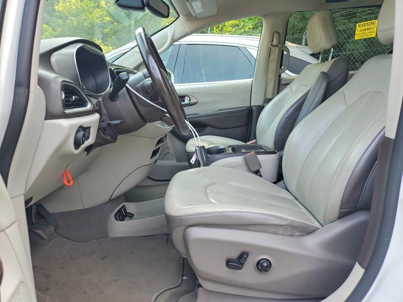 Photo 7 from auction – 2019 CHRYSLER PACIFICA with VIN 2C4RC1BG2KR597286