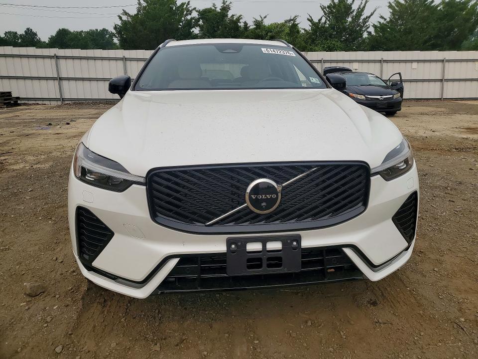 Photo 5 from auction – 2026 VOLVO XC60 with VIN YV4M12RC0T1428363