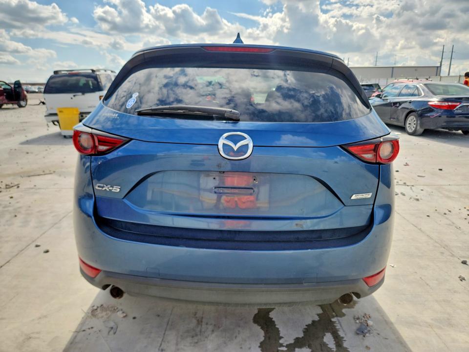 Photo 6 from auction – 2017 MAZDA CX-5 with VIN JM3KFADL0H0211882