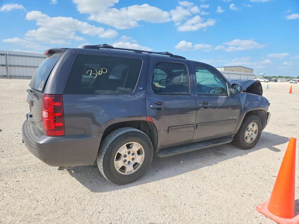 Photo 3 from auction – 2010 CHEVROLET TAHOE with VIN 1GNMCBE30AR159290