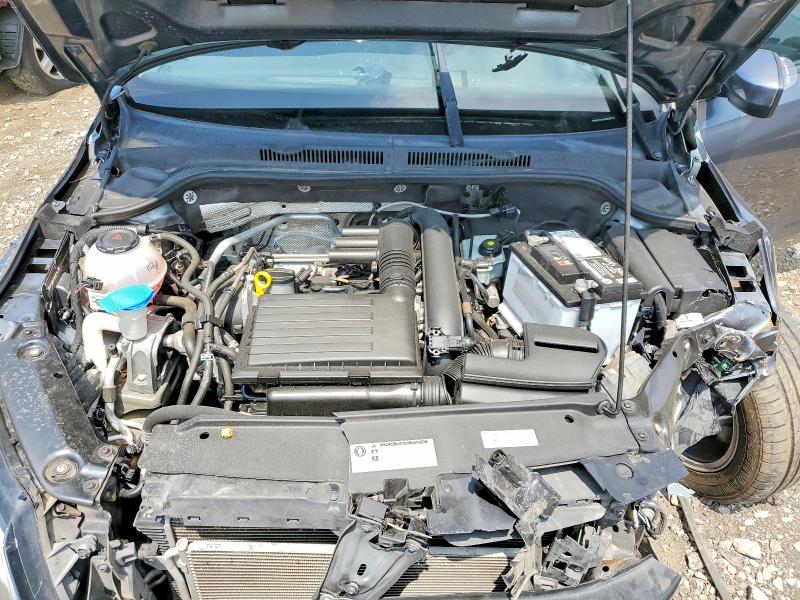 Photo 11 from auction – 2018 VOLKSWAGEN JETTA with VIN 3VW2B7AJXJM220714