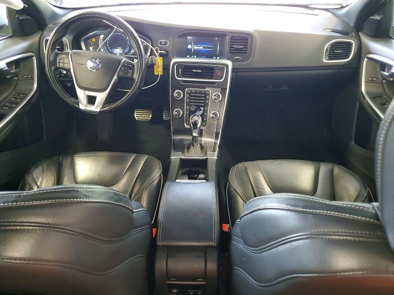 Photo 8 from auction – 2016 VOLVO S60 with VIN YV149MTP5G2414388