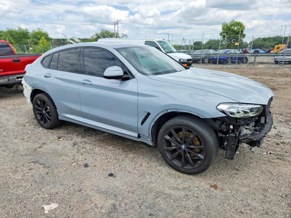 Photo 4 from auction – 2025 BMW X4 with VIN 5UX33DT0XS9Z26443