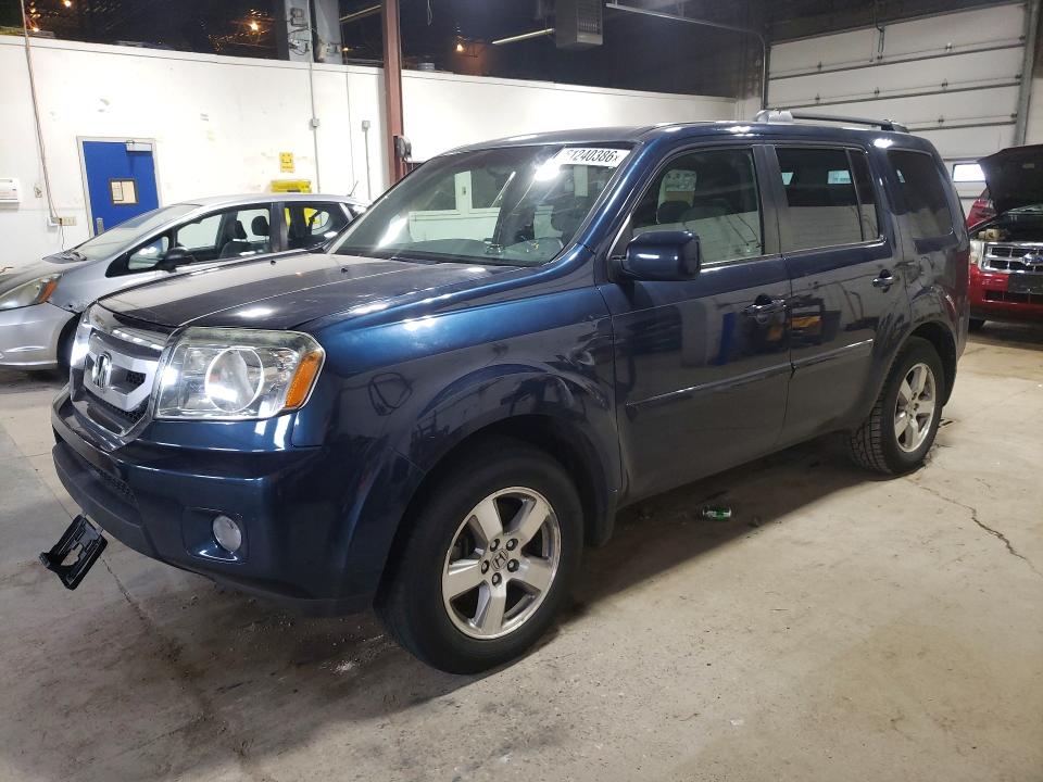 HONDA PILOT 2010 with VIN 5FNYF4H43AB008225 - Photo from auction