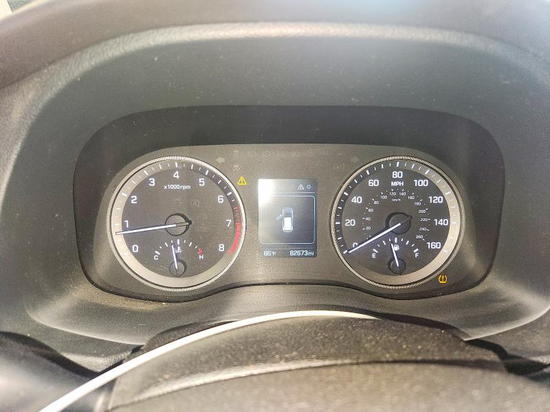 Photo 9 from auction – 2017 HYUNDAI TUCSON with VIN KM8J3CA29HU382302
