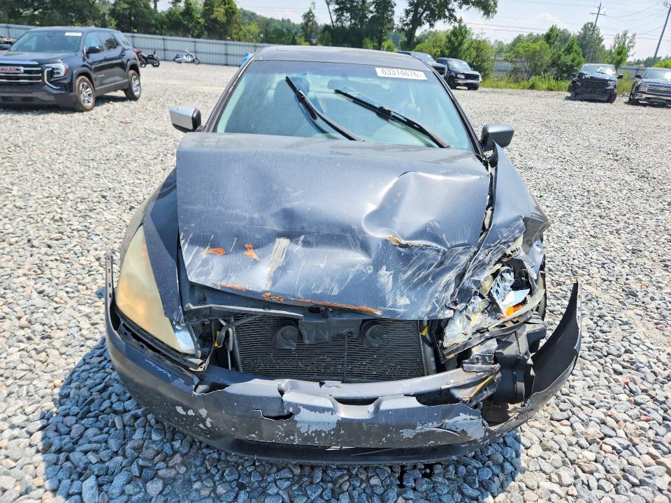 Photo 5 from auction – 2005 HONDA ACCORD with VIN 1HGCM665X5A072706