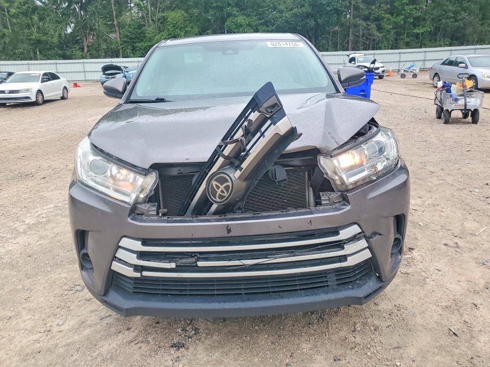 Photo 5 from auction – 2019 TOYOTA HIGHLANDER with VIN 5TDZARFH9KS044777