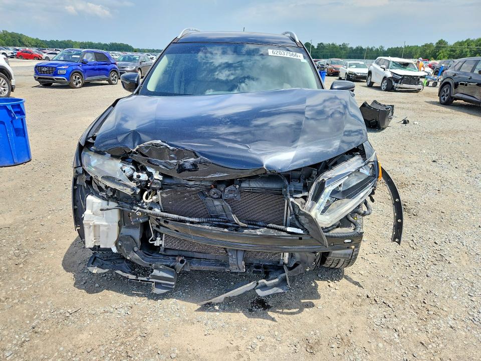 Photo 5 from auction – 2016 NISSAN ROGUE with VIN JN8AT2MT0GW003665