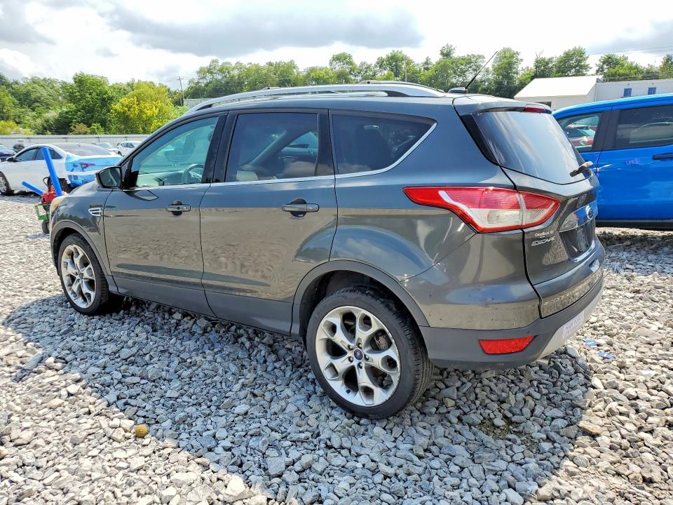 Photo 2 from auction – 2016 FORD ESCAPE with VIN 1FMCU9J99GUA90363