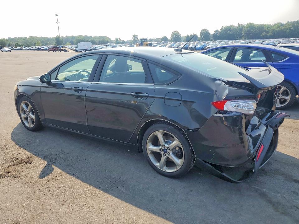 Photo 2 from auction – 2015 FORD FUSION with VIN 3FA6P0H77FR230351
