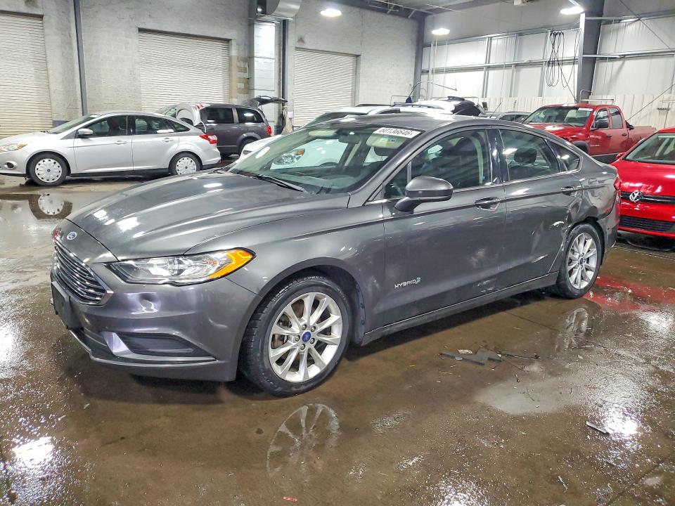 FORD FUSION 2017 with VIN 3FA6P0LU3HR325750 - Photo from auction