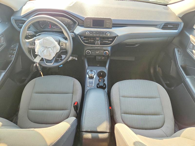 Photo 8 from auction – 2021 FORD ESCAPE with VIN 1FMCU0F68MUA02974