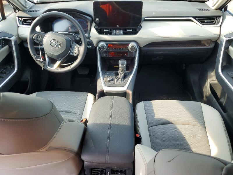 Photo 8 from auction – 2023 TOYOTA RAV4 with VIN 4T3D6RFV9PU134969