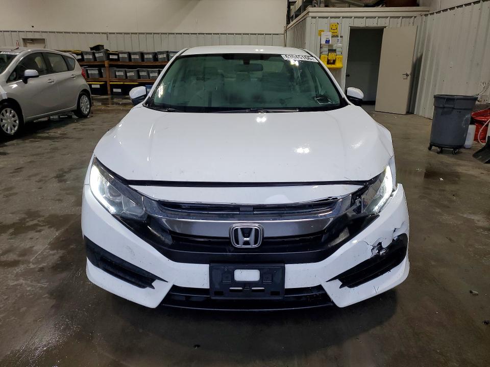 Photo 5 from auction – 2016 HONDA CIVIC with VIN 19XFC2F55GE239478