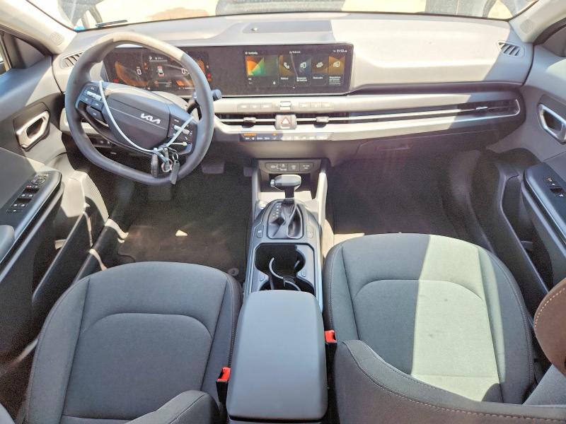 Photo 8 from auction – 2025 KIA K4 with VIN 3KPFT4DE4SE160908