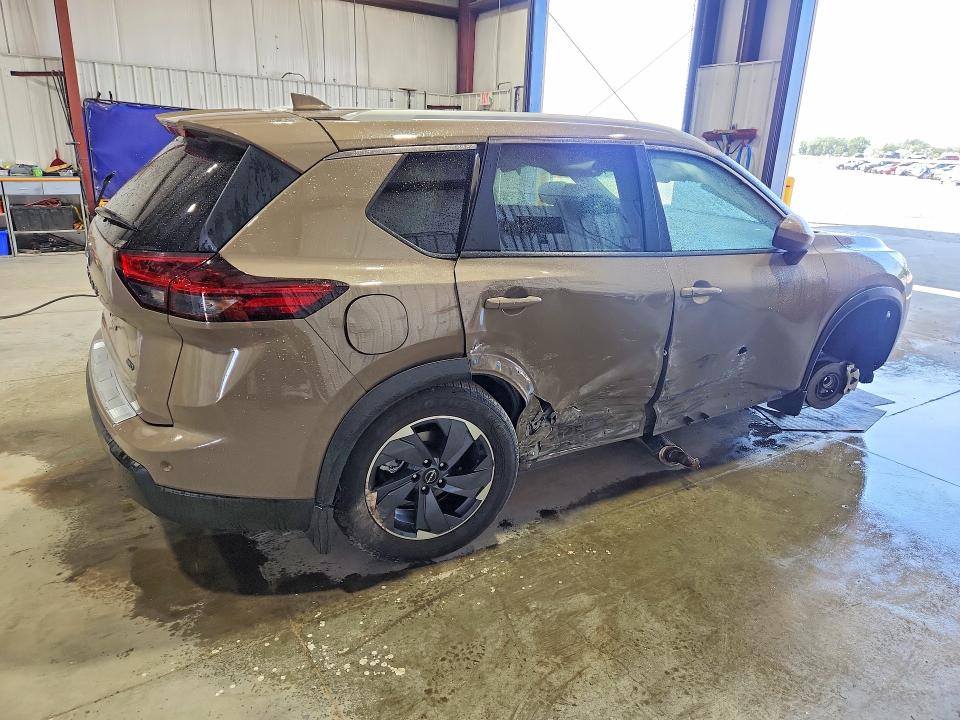 Photo 3 from auction – 2025 NISSAN ROGUE with VIN JN8BT3BB7SW149039