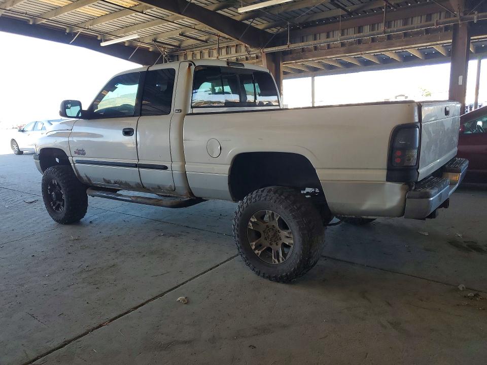 Photo 2 from auction – 2001 DODGE RAM 2500 with VIN 1B7KF23W41J601572