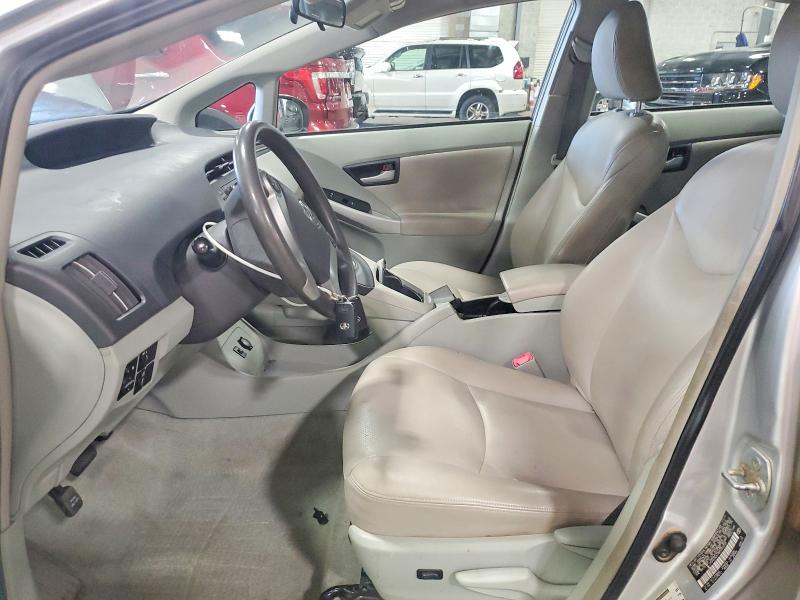 Photo 7 from auction – 2011 TOYOTA PRIUS with VIN JTDKN3DU7B5350045