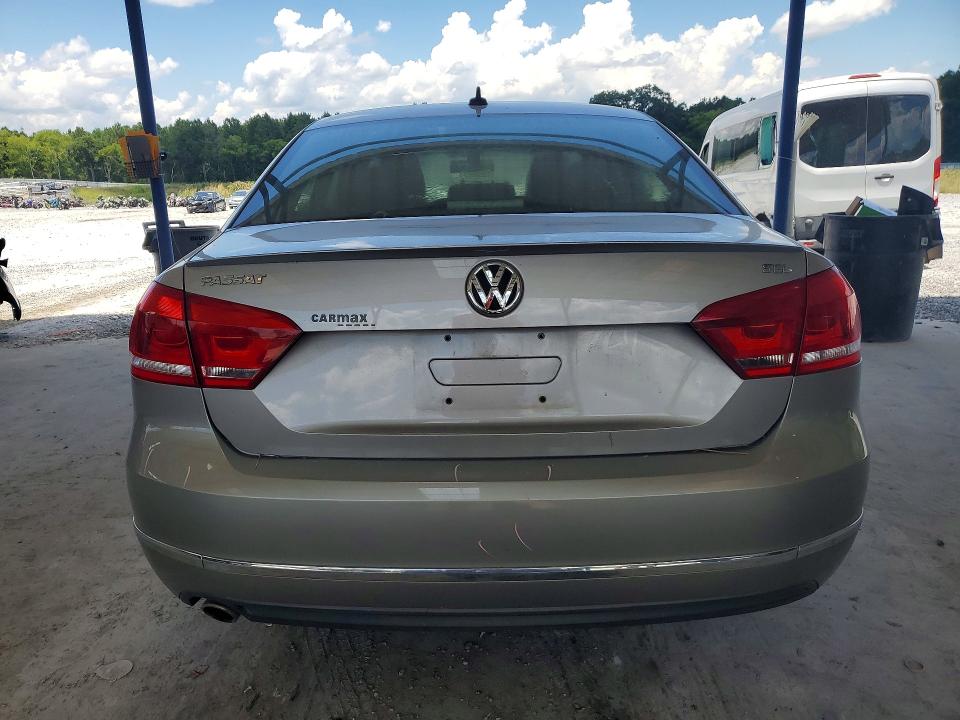 Zdjęcie 6 z aukcji – 2012 VOLKSWAGEN PASSAT z VIN 1VWCH7A30CC109565