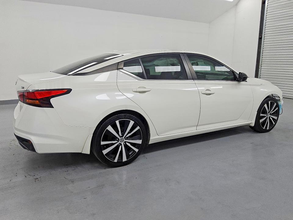 Photo 3 from auction – 2019 NISSAN ALTIMA with VIN 1N4BL4CV7KC178929