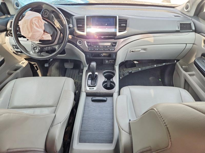 Photo 8 from auction – 2016 HONDA PILOT with VIN 5FNYF5H55GB023672