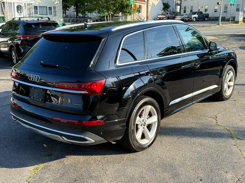 Photo 3 from auction – 2021 AUDI Q7 with VIN WA1AJAF74MD039789