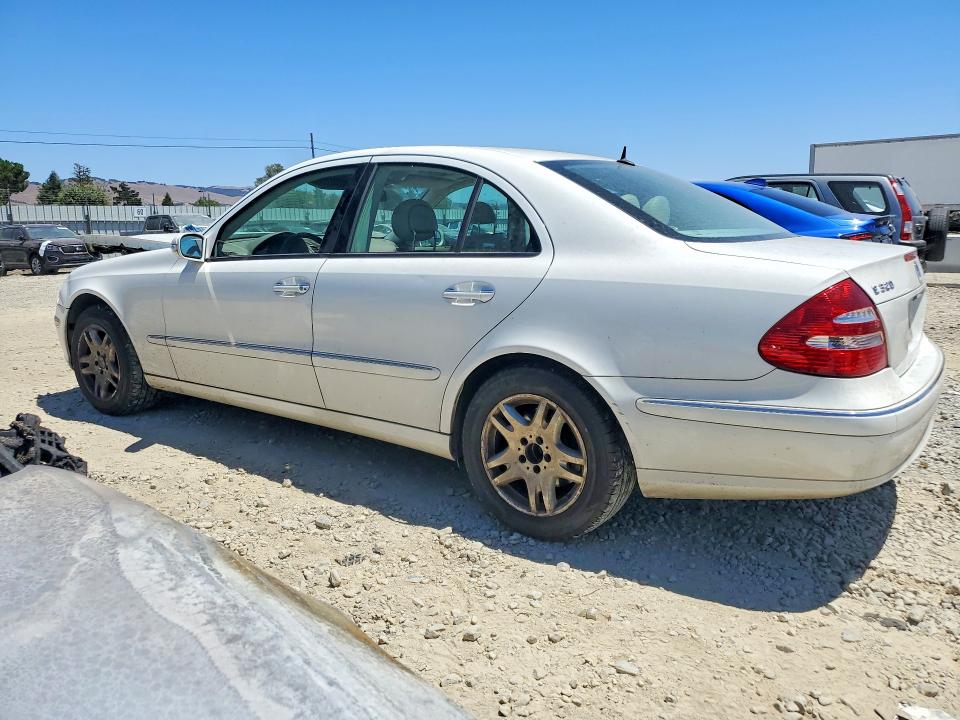 Photo 2 from auction – 2004 MERCEDES-BENZ E with VIN WDBUF65J14A509047