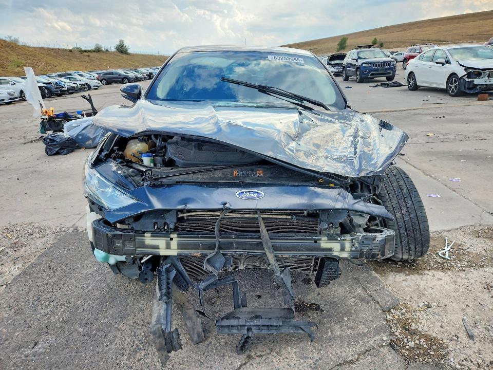 Photo 5 from auction – 2017 FORD FUSION with VIN 3FA6P0T97HR206854