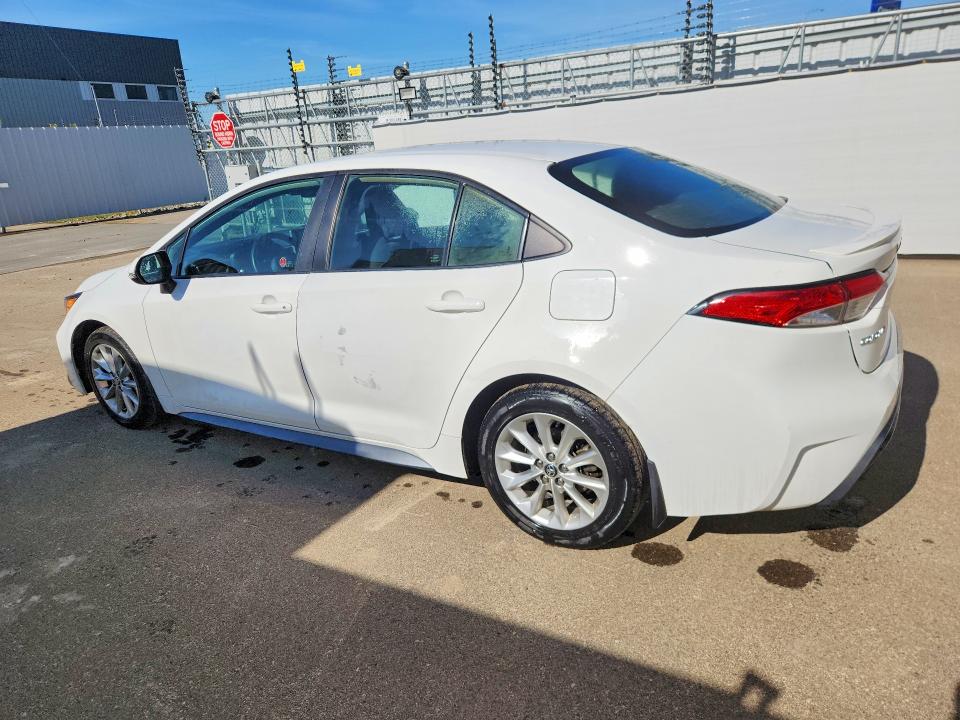 Photo 2 from auction – 2021 TOYOTA COROLLA with VIN 5YFB4MBE7MP087954