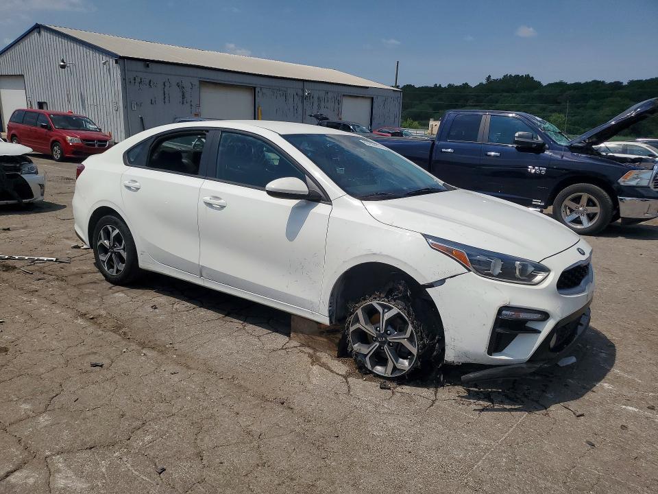 Photo 4 from auction – 2021 KIA FORTE with VIN 3KPF24AD1ME362381
