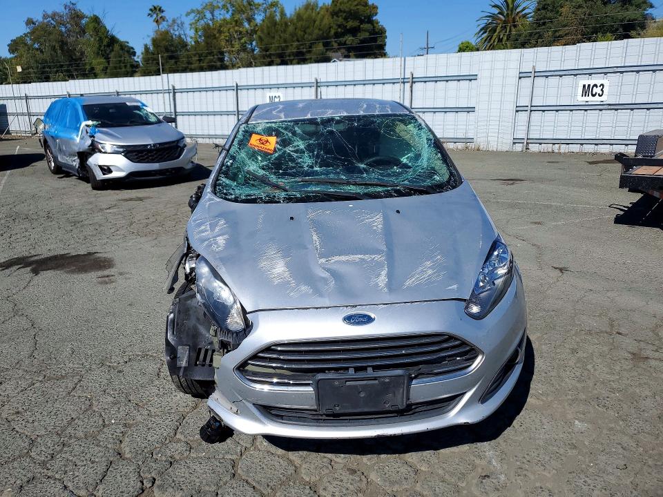 Photo 5 from auction – 2019 FORD FIESTA with VIN 3FADP4BJ2KM149431