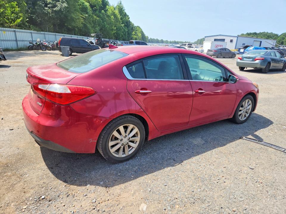 Photo 3 from auction – 2015 KIA FORTE with VIN KNAFX4A83F5322514