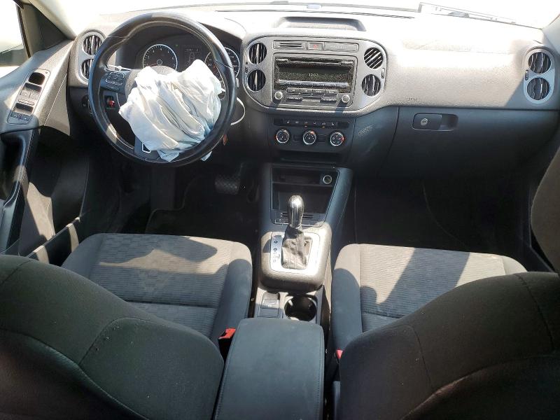 Photo 8 from auction – 2014 VOLKSWAGEN TIGUAN with VIN WVGJV3AX2EW524432