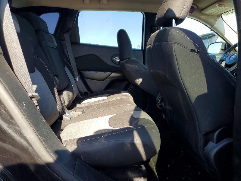 Photo 10 from auction – 2014 JEEP CHEROKEE with VIN 1C4PJLCB6EW123672