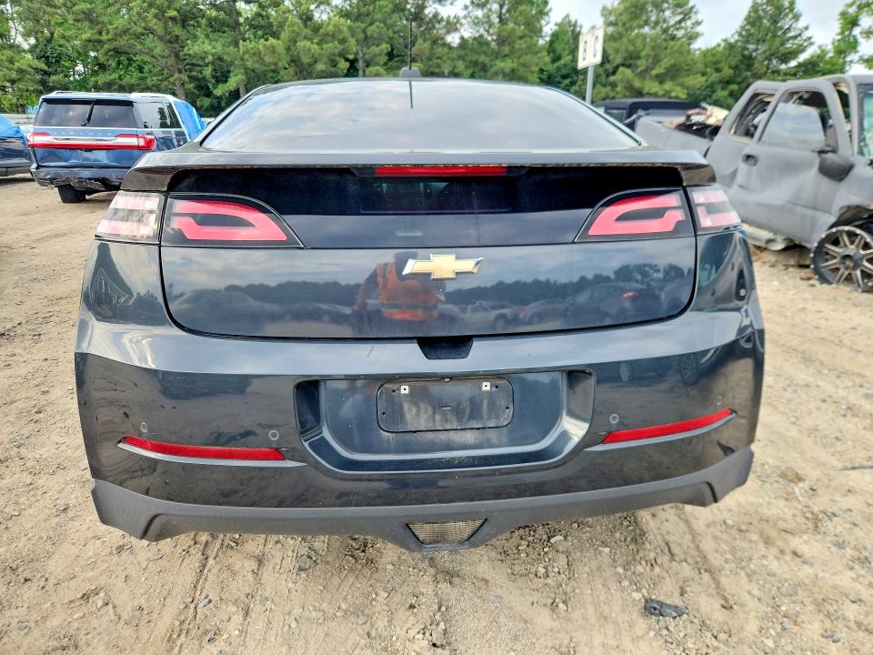 Photo 6 from auction – 2015 CHEVROLET VOLT with VIN 1G1RC6E49FU130611