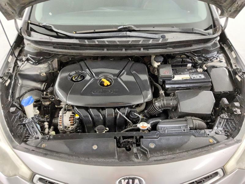 Photo 11 from auction – 2016 KIA FORTE with VIN KNAFX6A8XG5603304