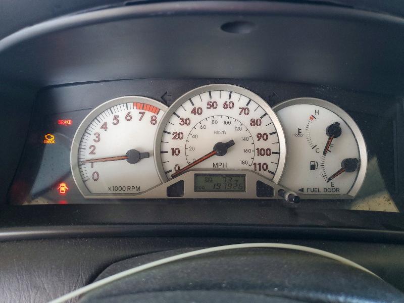 Photo 9 from auction – 2005 TOYOTA COROLLA with VIN 1NXBR30E55Z560748