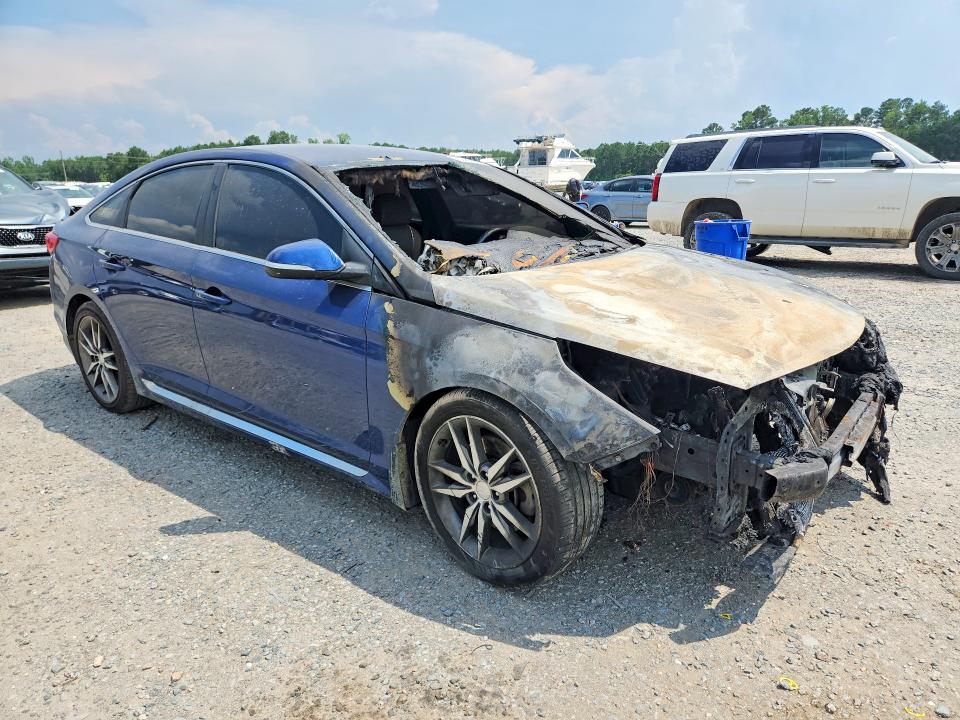 Photo 4 from auction – 2017 HYUNDAI SONATA with VIN 5NPE34AB4HH509592