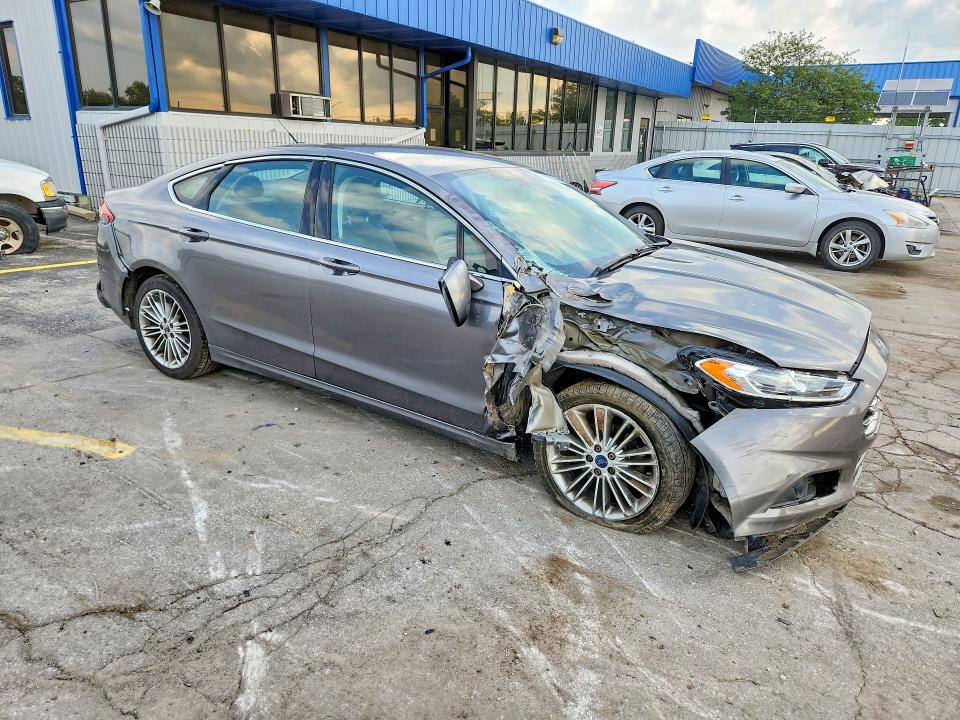 Photo 4 from auction – 2014 FORD FUSION with VIN 3FA6P0H93ER278686