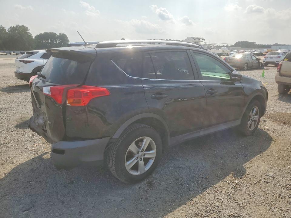 Photo 3 from auction – 2013 TOYOTA RAV4 with VIN 2T3WFREVXDW047619