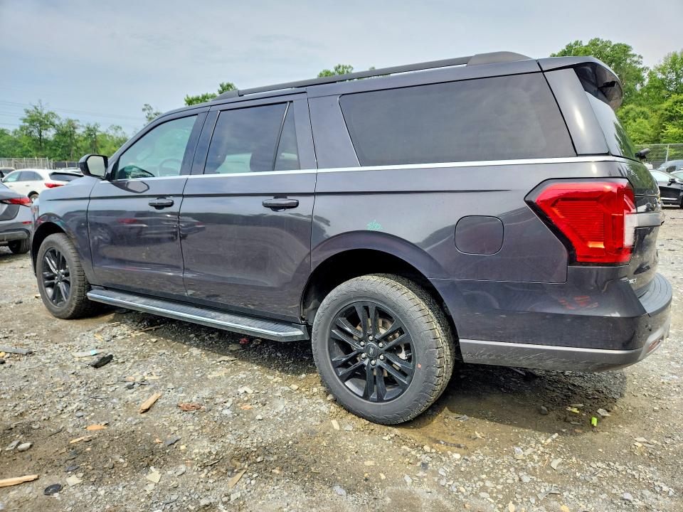 Photo 2 from auction – 2022 FORD EXPEDITION with VIN 1FMJK1JT1NEA62350