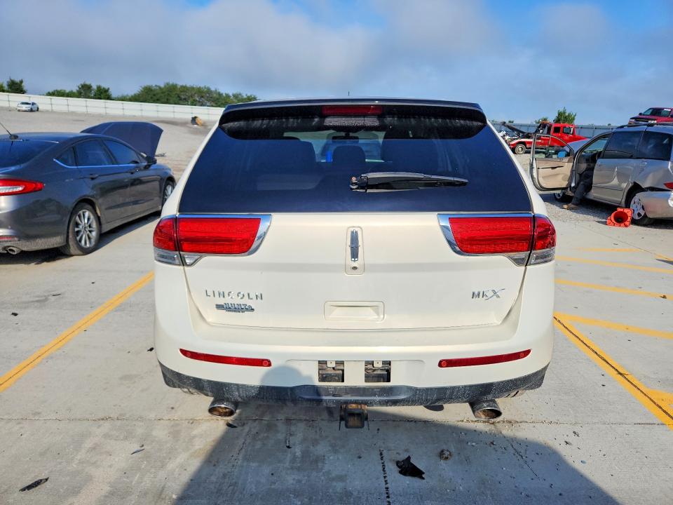 Снимка 6 от търг – 2013 LINCOLN MKX с VIN 2LMDJ6JK8DBL30149